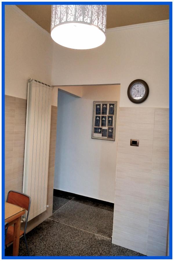 La Casa Di Anna A Due Passi Dal Mare... E Non Solo Apartment Vado Ligure Luaran gambar
