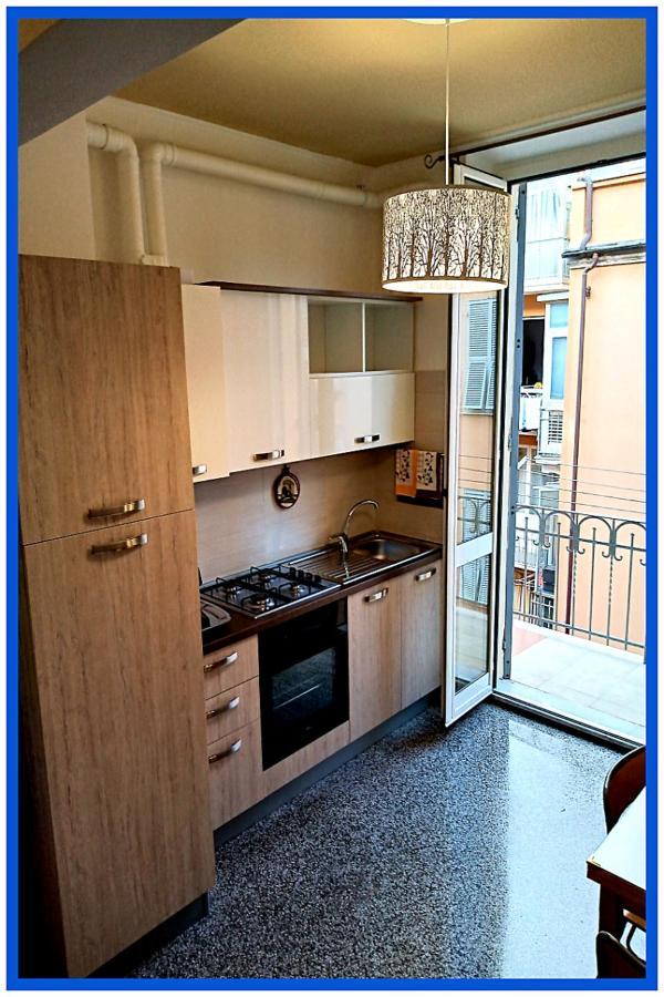 La Casa Di Anna A Due Passi Dal Mare... E Non Solo Apartment Vado Ligure Luaran gambar